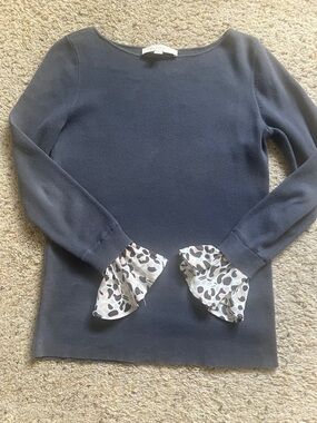LOFT Gray Sweater with Printed Ruffle Cuffs